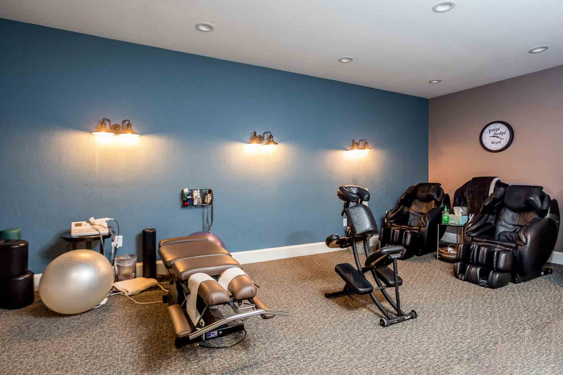 Inside 4 New Beginnings Family Chiropractic